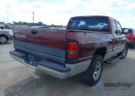 2000 Dodge Ram 1500 St из США, поврежденный, VIN 3B7HC13Z6YG120404